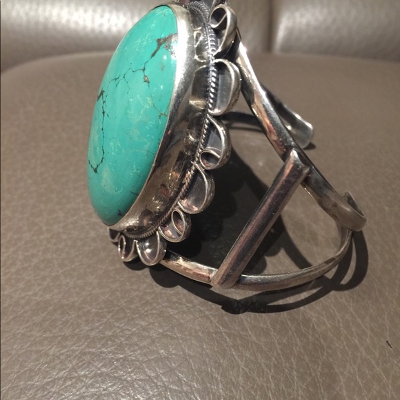 Large 1960 Ajax Mine Sterling Turquoise Cuff - Picture 3 of 4